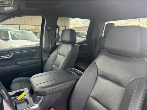 Used 2023 GMC Sierra 1500 SLT AWD/4WD image 20