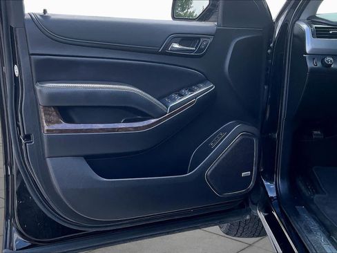 Used 2018 Chevrolet Tahoe LT RWD image 22