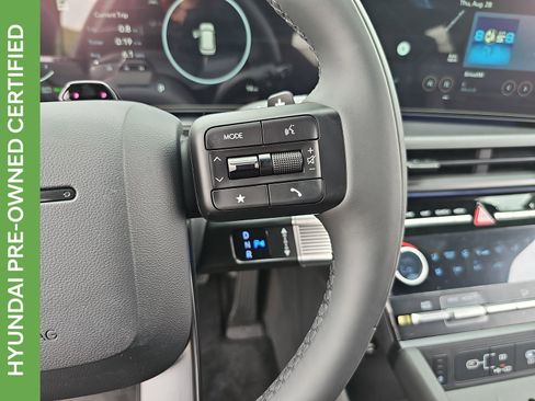 Certified 2025 Hyundai Santa Fe Calligraphy image 30
