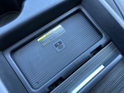 Used 2024 Honda Odyssey Elite image 42