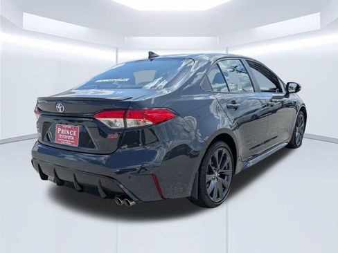 Used 2025 Toyota Corolla SE FWD image 4