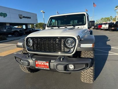 New 2026 Jeep Wrangler Unlimited Sport