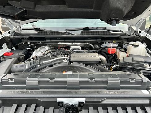 Used 2025 Chevrolet Silverado 3500 LTZ w/ LTZ Plus Package image 26