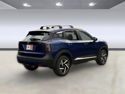 New 2026 Nissan Kicks SV w/ SV Premium Package image 8