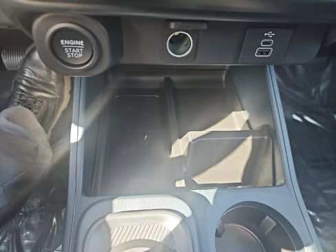 New 2025 Ford Maverick Lobo image 19