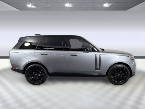 Used 2023 Land Rover Range Rover SE AWD/4WD image 8