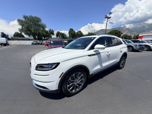 Used 2023 Lincoln Nautilus Reserve w/ Equipment Group 201A AWD/4WD image 8