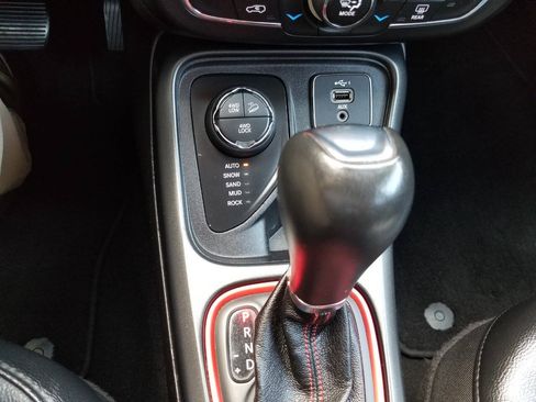 Certified 2021 Jeep Compass Trailhawk AWD/4WD image 23