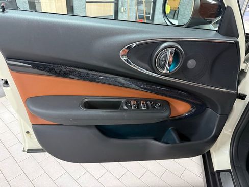 Used 2023 MINI Cooper Clubman S image 16