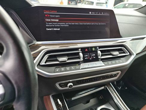 Used 2020 BMW X5 xDrive40i w/ Executive Package AWD/4WD image 12