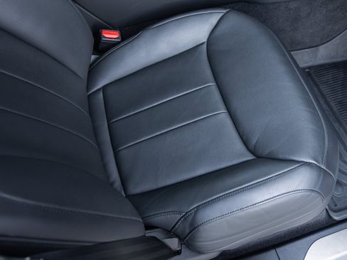 Used 2024 Land Rover Range Rover Sport Dynamic SE image 37