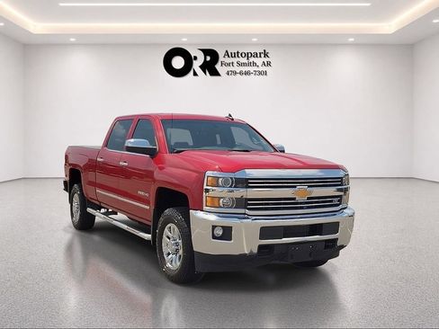 Used 2019 Chevrolet Silverado 2500 LTZ AWD/4WD image 1