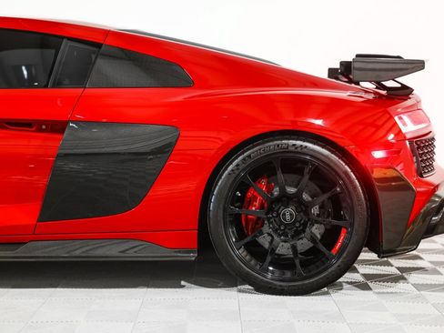 Used 2023 Audi R8 V10 GT RWD image 16