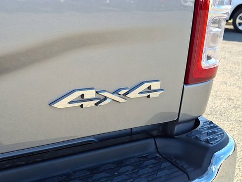 Used 2024 RAM 2500 Big Horn w/ Bed Utility Group image 31