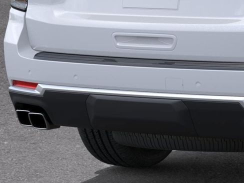 New 2026 Chevrolet Suburban High Country image 38