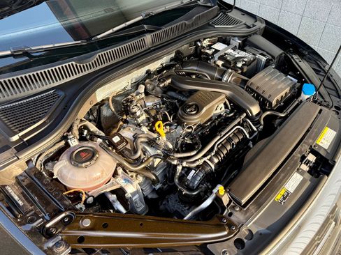 Used 2024 Volkswagen Jetta S image 10