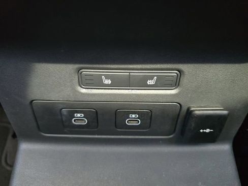 Used 2025 Land Rover Range Rover Velar Dynamic SE image 26