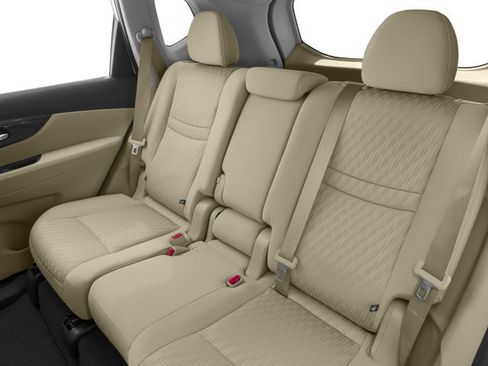 Used 2018 Nissan Rogue SV w/ Premium Package image 11