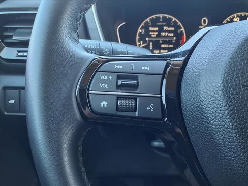 Certified 2025 Honda Pilot EX-L image 14