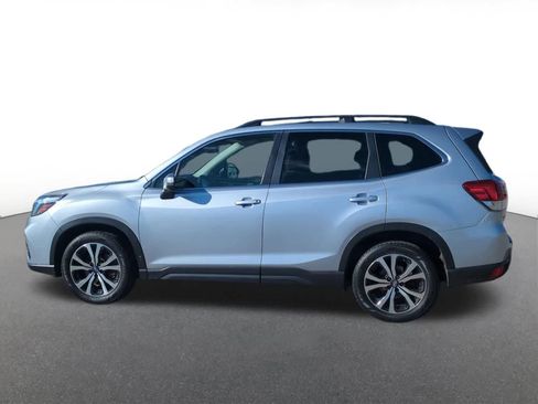 Used 2020 Subaru Forester Limited image 3