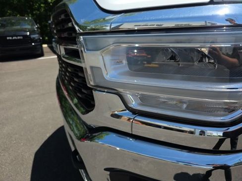 Used 2022 RAM 2500 Big Horn w/ Level C Equiment Group AWD/4WD image 32