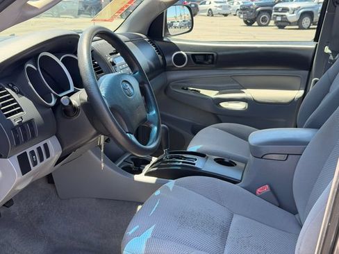 Used 2011 Toyota Tacoma 2WD Access Cab image 14