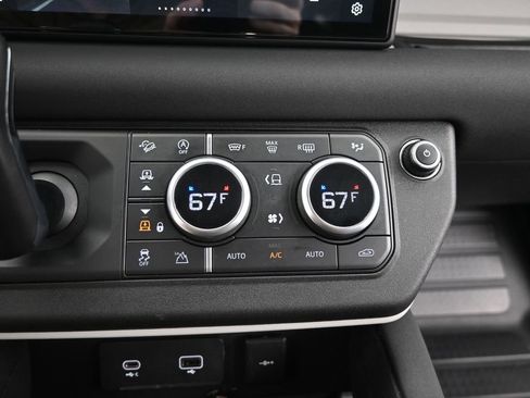 Used 2021 Land Rover Defender 110 S image 27