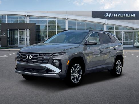 New 2026 Hyundai Tucson SEL Plus w/ Tow & Go Package AWD/4WD image 1