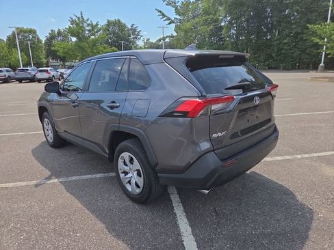 Used 2024 Toyota RAV4 LE FWD image 5