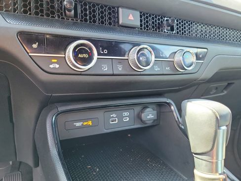 Certified 2024 Honda CR-V Sport image 32