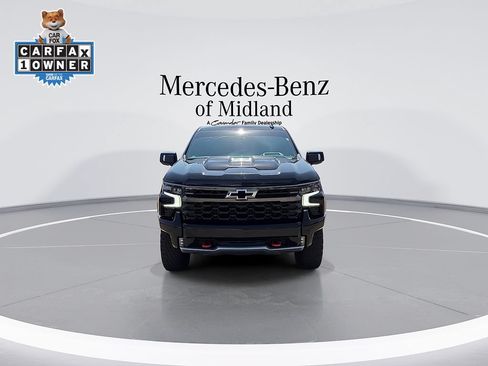 Used 2023 Chevrolet Silverado 1500 ZR2 w/ Technology Package AWD/4WD image 3