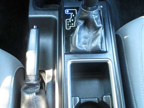 Used 2020 Toyota Tacoma SR image 24