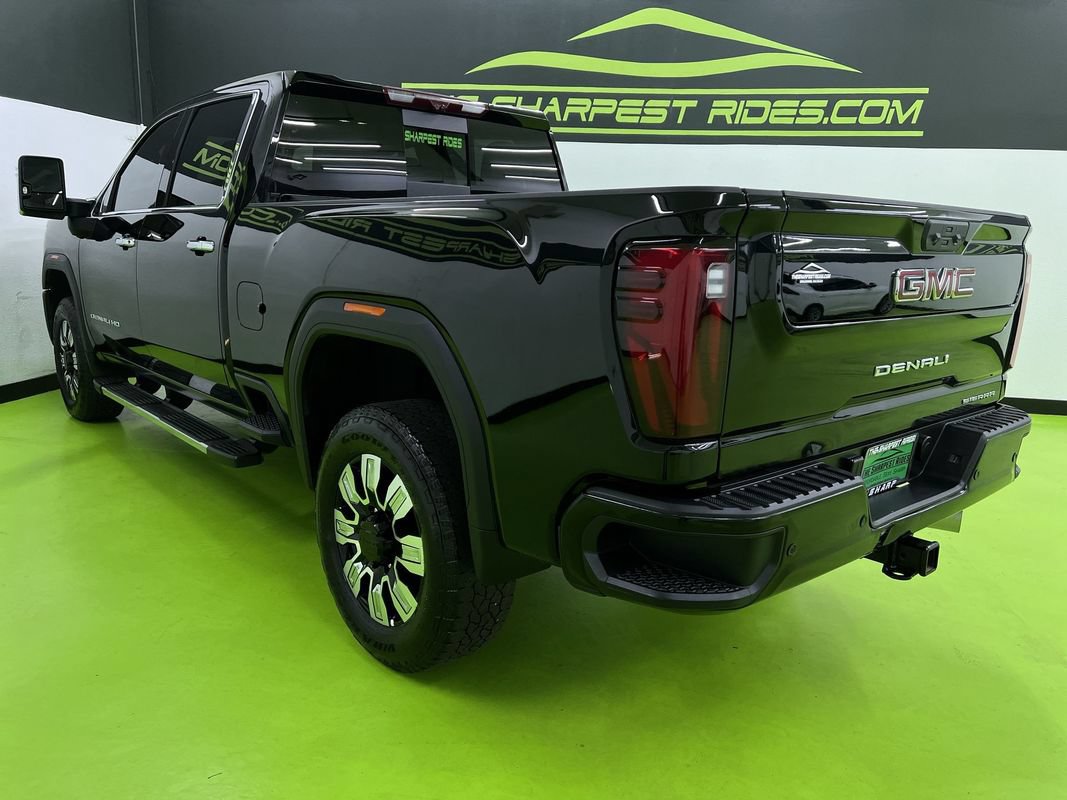 Used 2025 GMC Sierra 3500 Denali w/ Denali Reserve Package AWD/4WD image 7