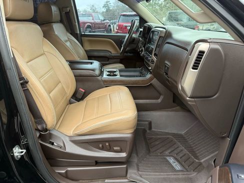 Used 2018 GMC Sierra 1500 Denali RWD image 17