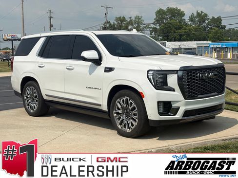 Used 2024 GMC Yukon Denali Ultimate AWD/4WD image 1