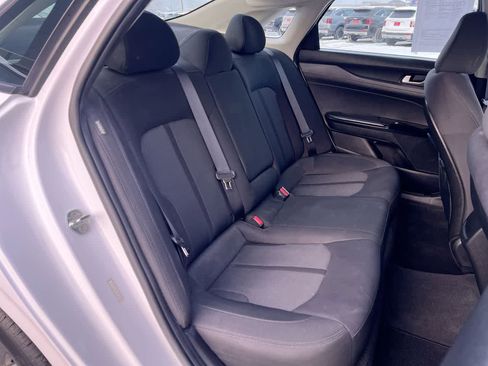 Used 2023 Kia K5 LXS image 24