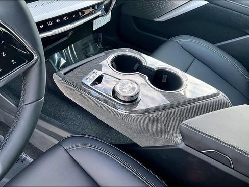 New 2027 Cadillac Optiq Luxury RWD image 10