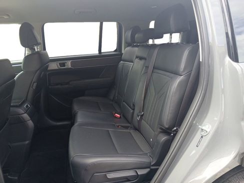 Used 2025 Hyundai Santa Fe SEL image 13