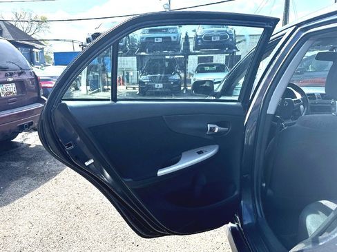 Used 2011 Toyota Corolla S FWD image 12