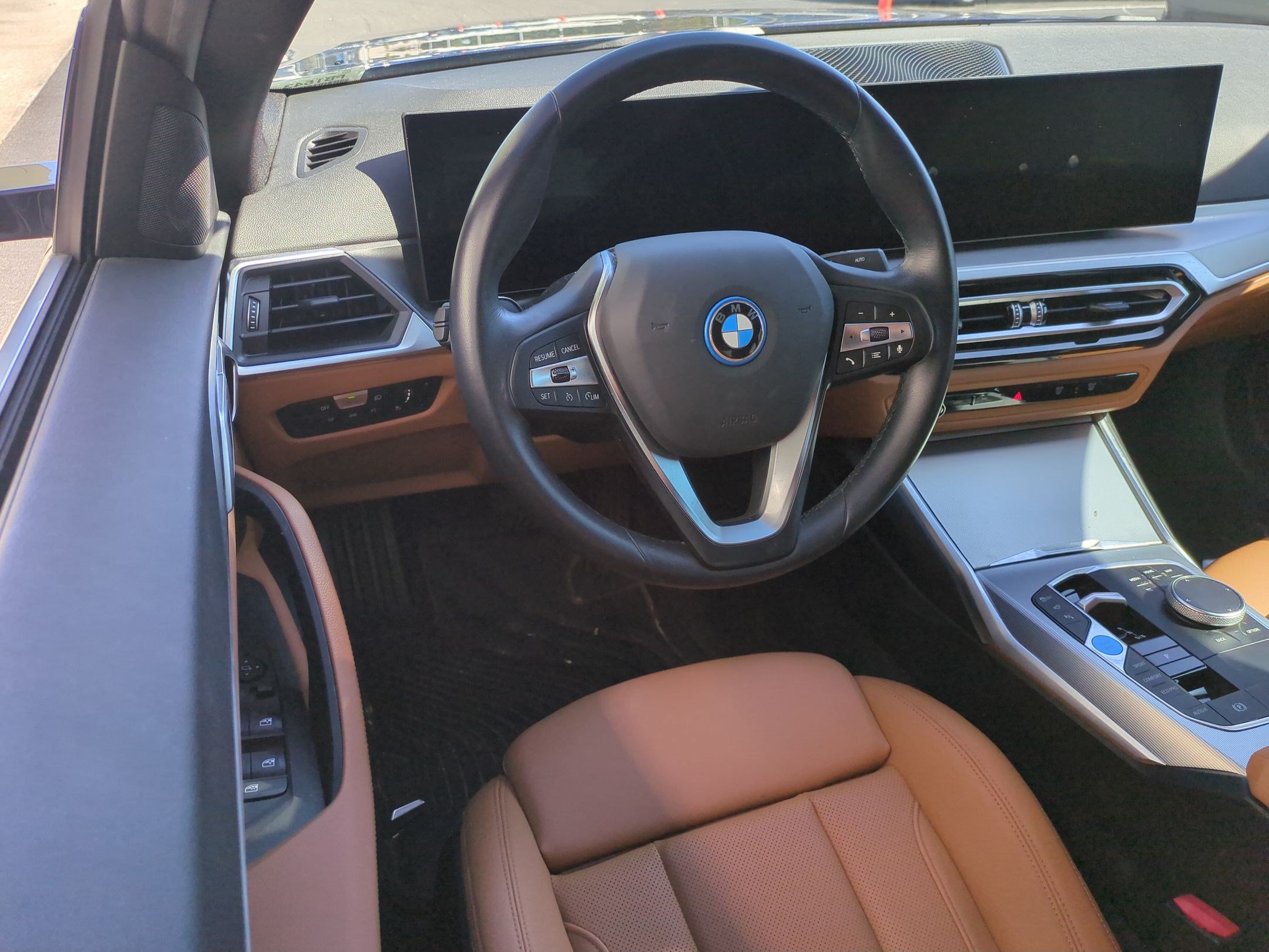 Certified 2024 BMW i4 eDrive35 w/ Convenience Package RWD image 28