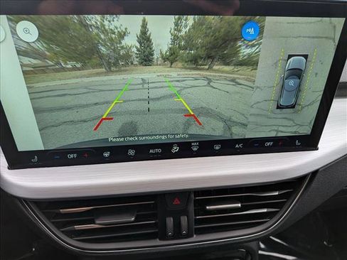 New 2026 Ford Escape SE w/ PHEV Premium Package FWD image 13