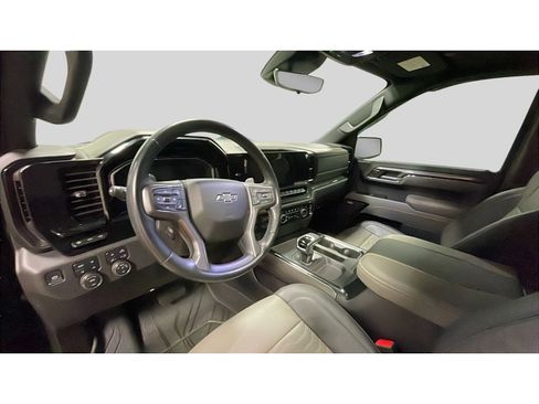 Certified 2024 Chevrolet Silverado 1500 ZR2 w/ Technology Package image 10