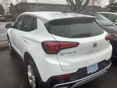 Used 2026 Buick Encore GX Preferred image 3