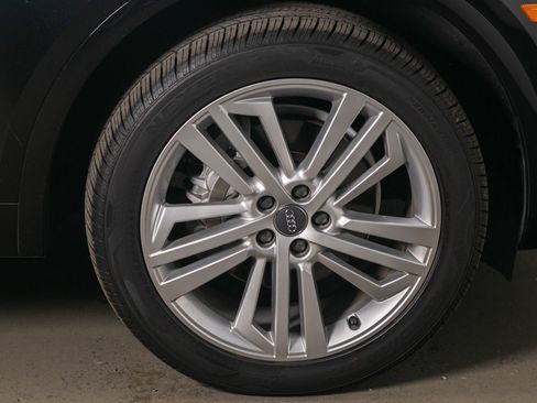 Used 2019 Audi Q5 2.0T Premium Plus w/ Premium Plus Package image 20