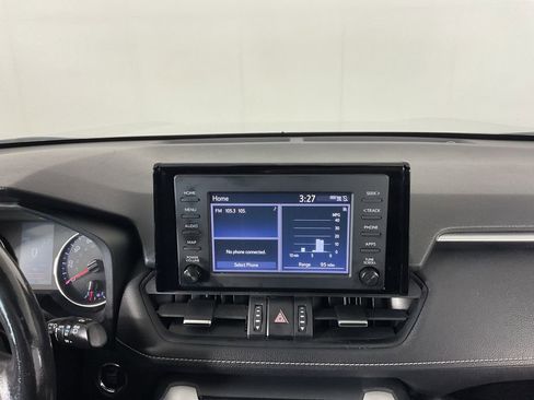 Used 2019 Toyota RAV4 XLE Premium w/ Cold Weather Package AWD/4WD image 13