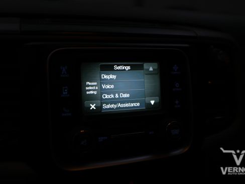 Used 2015 RAM 2500 Tradesman w/ Chrome Appearance Group image 26