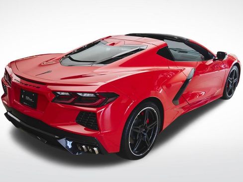 Used 2021 Chevrolet Corvette Stingray Preferred Cpe w/ 2LT image 4