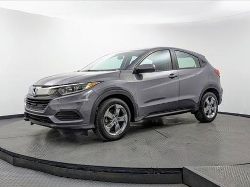 Used 2022 Honda HR-V LX image 2