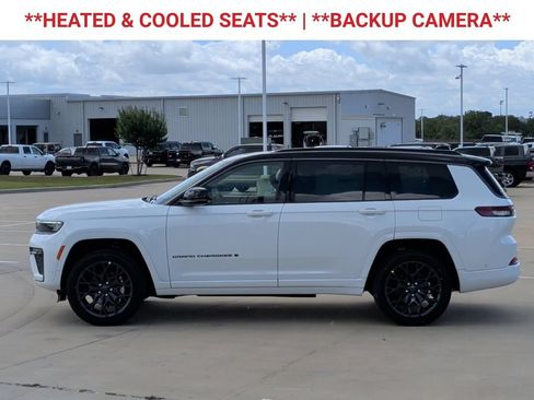 New 2026 Jeep Grand Cherokee L Summit w/ Obsidian Package AWD/4WD image 5