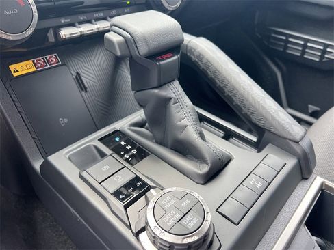 New 2025 Toyota 4Runner TRD Off-Road image 31